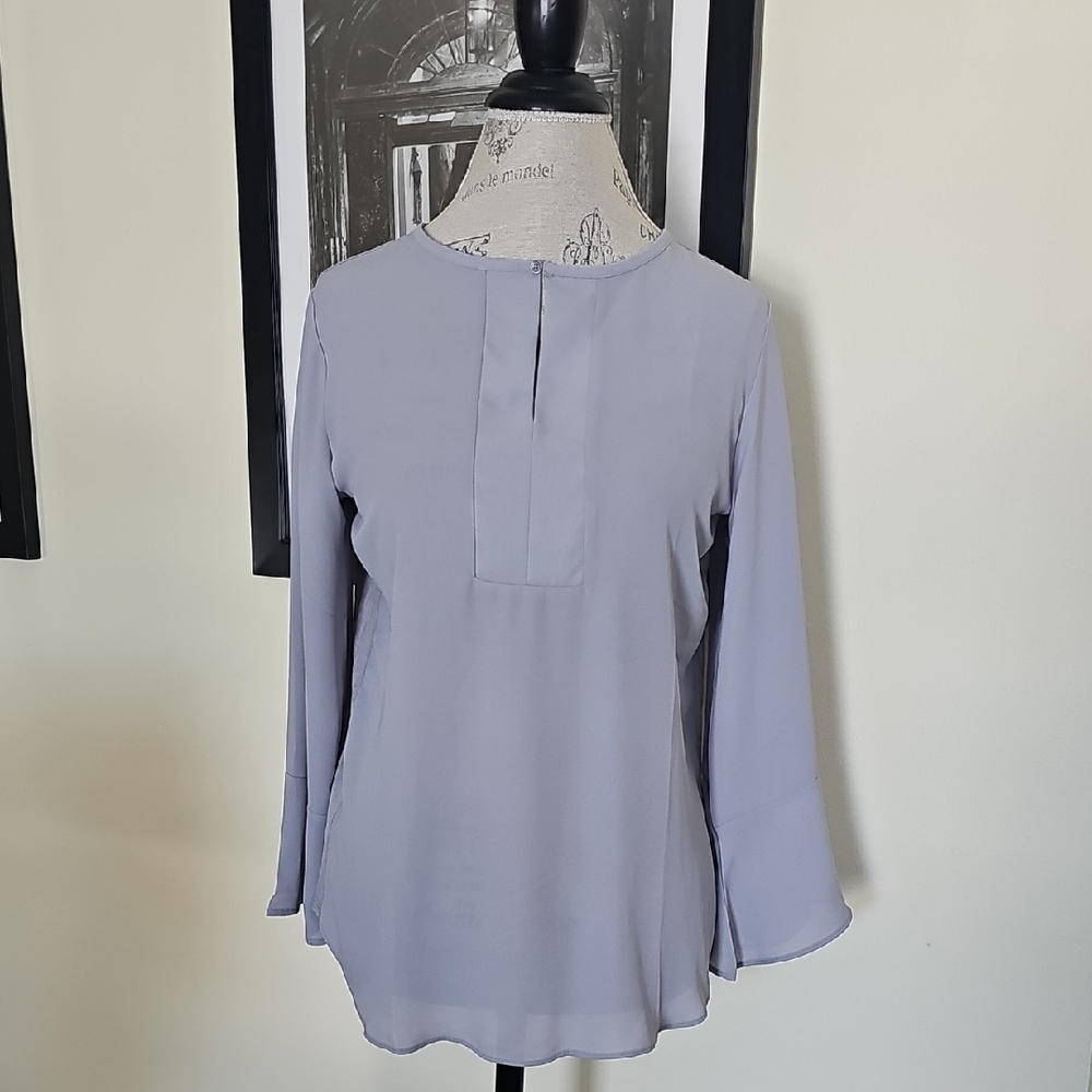 Loft Outlet sz S gray blouse